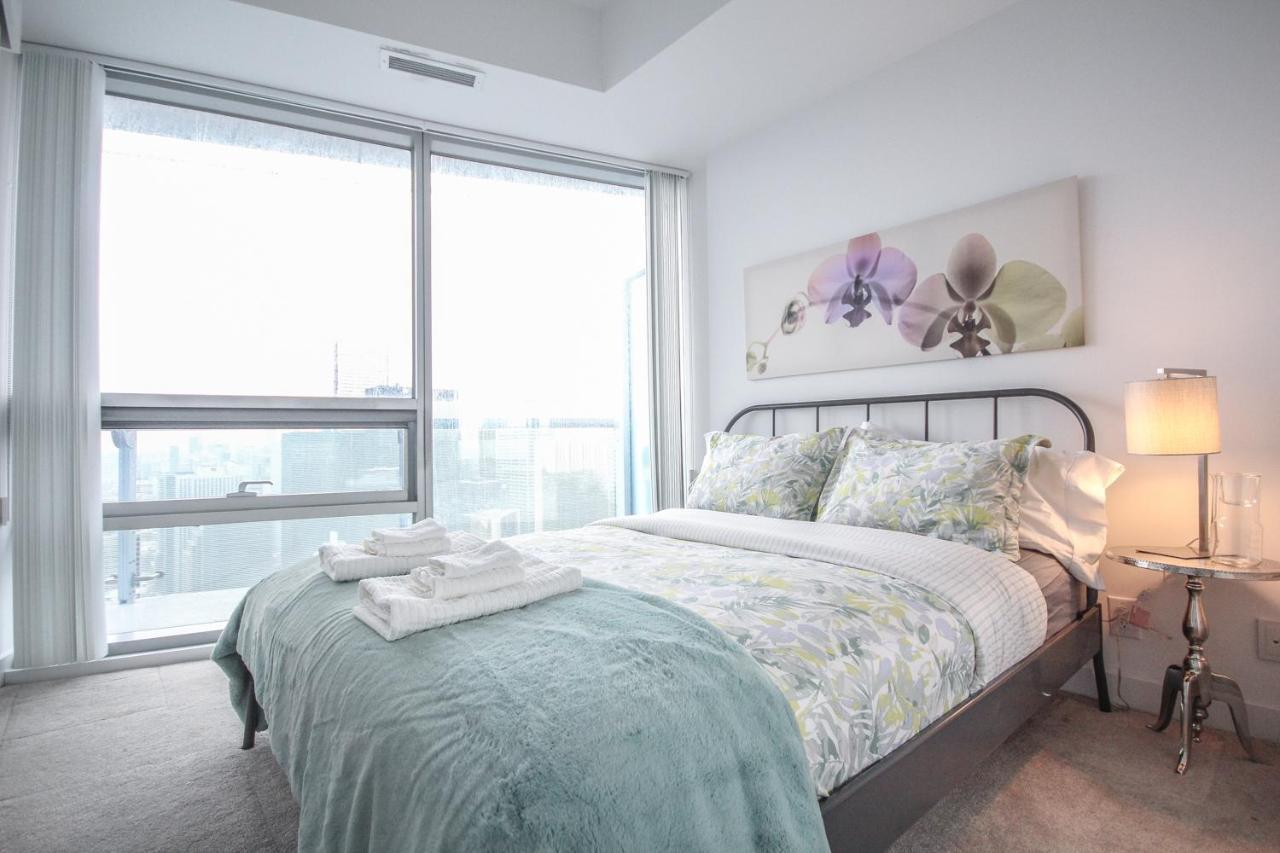 Blue Jays Aparment Apartment Toronto Exterior photo
